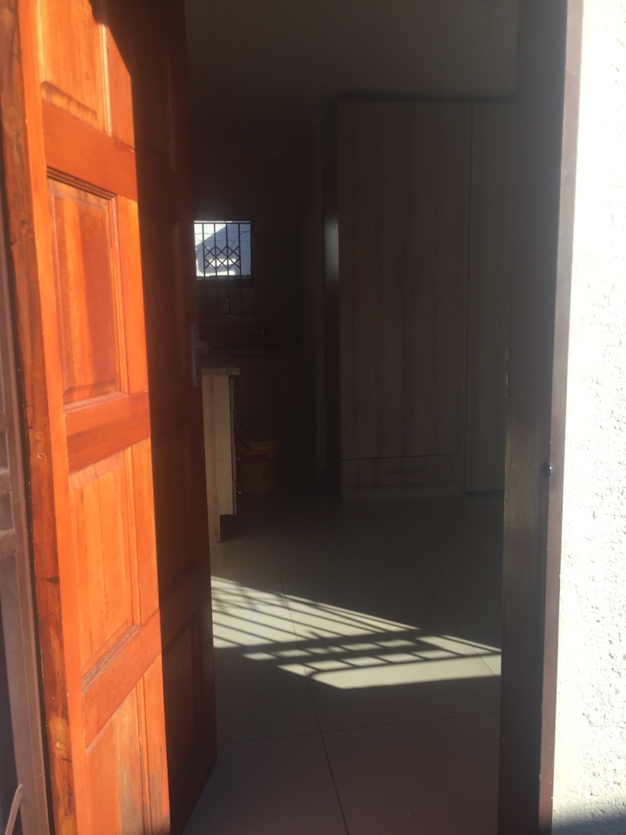 To Let 1 Bedroom Property for Rent in Soshanguve H Gauteng