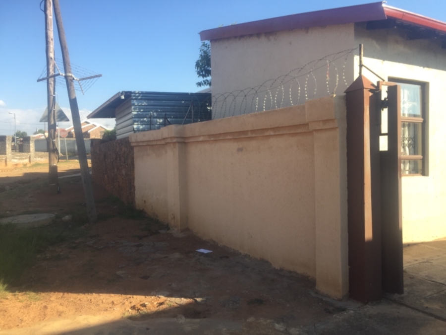 To Let 1 Bedroom Property for Rent in Soshanguve H Gauteng