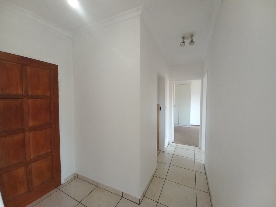 To Let 2 Bedroom Property for Rent in Kosmosdal Gauteng