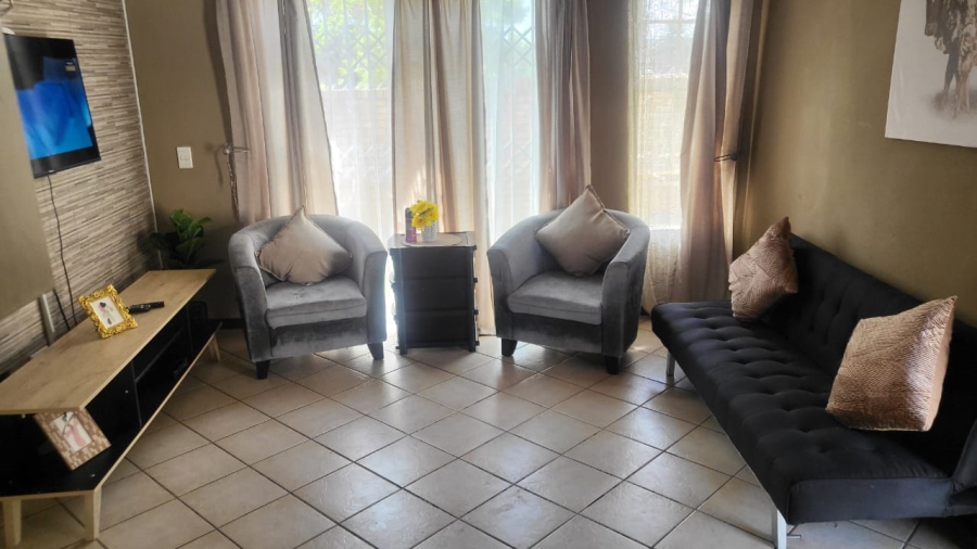 2 Bedroom Property for Sale in Cosmo City Gauteng