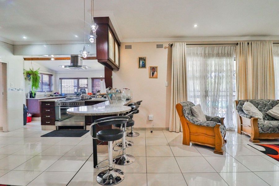 3 Bedroom Property for Sale in Hurlyvale Gauteng