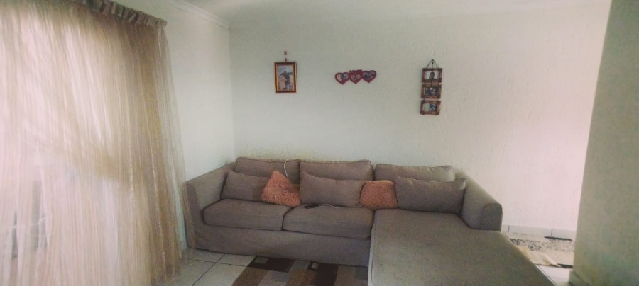 To Let 2 Bedroom Property for Rent in Winchester Hills Gauteng