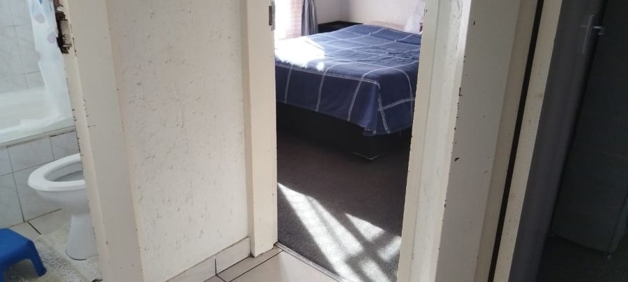 To Let 2 Bedroom Property for Rent in Winchester Hills Gauteng