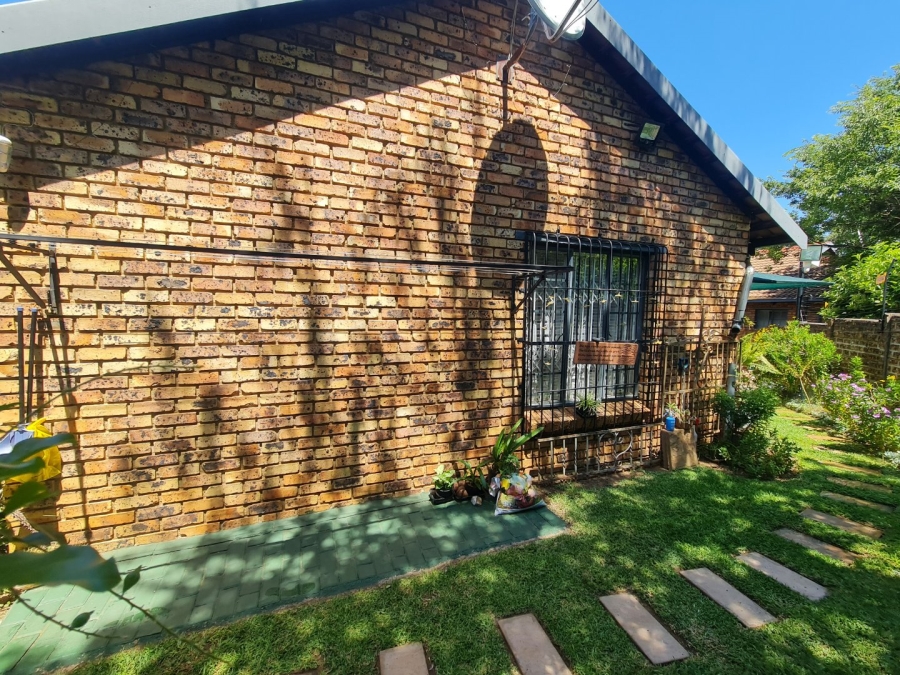 2 Bedroom Property for Sale in Clubview Gauteng