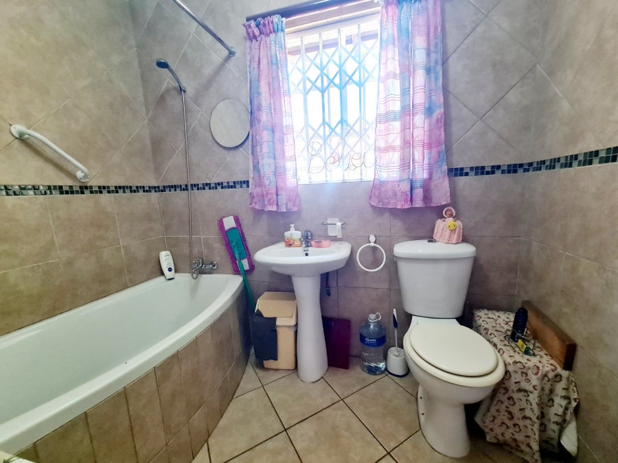 2 Bedroom Property for Sale in Clubview Gauteng