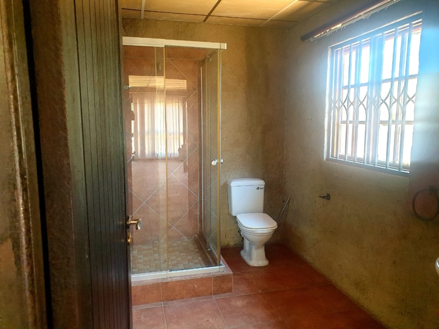 4 Bedroom Property for Sale in Heuweloord Gauteng