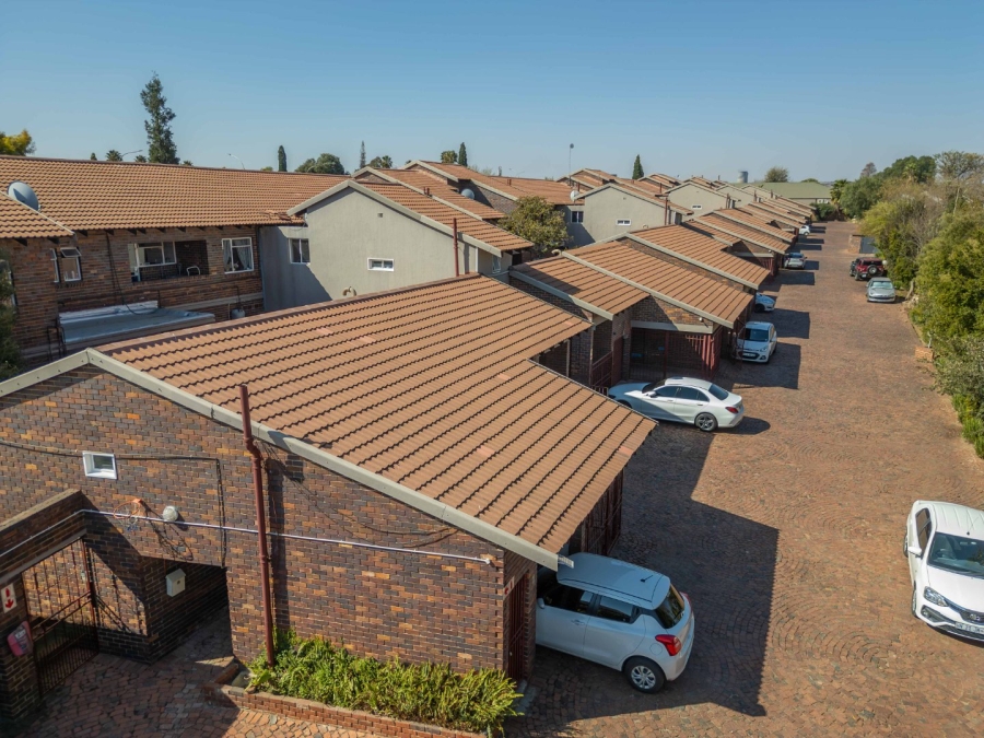 3 Bedroom Property for Sale in Eden Glen Gauteng