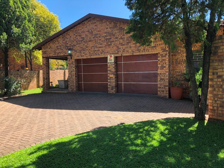 4 Bedroom Property for Sale in Vanderbijlpark SE 3 Gauteng