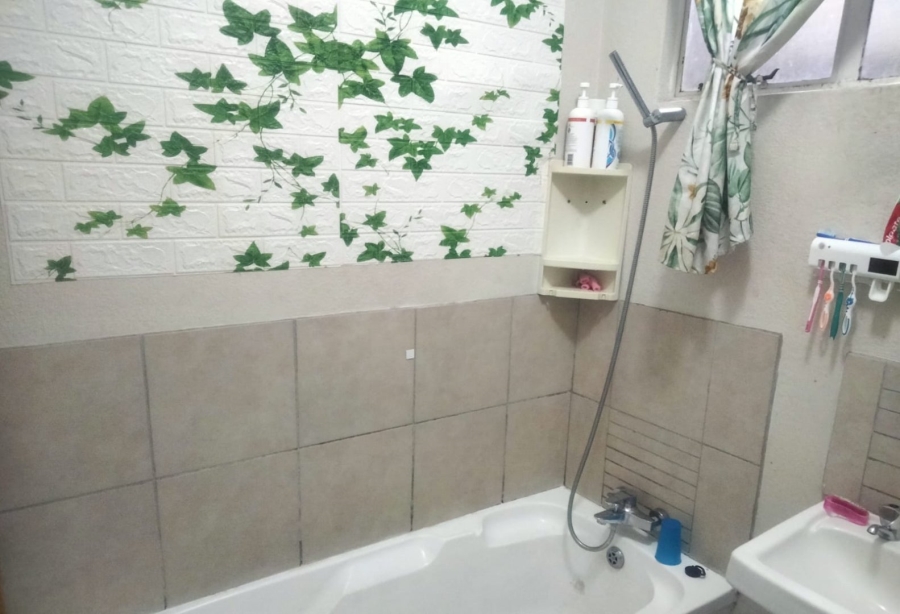 To Let 2 Bedroom Property for Rent in Eden Glen Gauteng