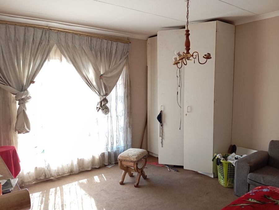 4 Bedroom Property for Sale in Kenilworth Gauteng