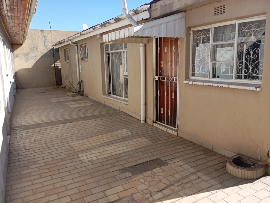 4 Bedroom Property for Sale in Kenilworth Gauteng