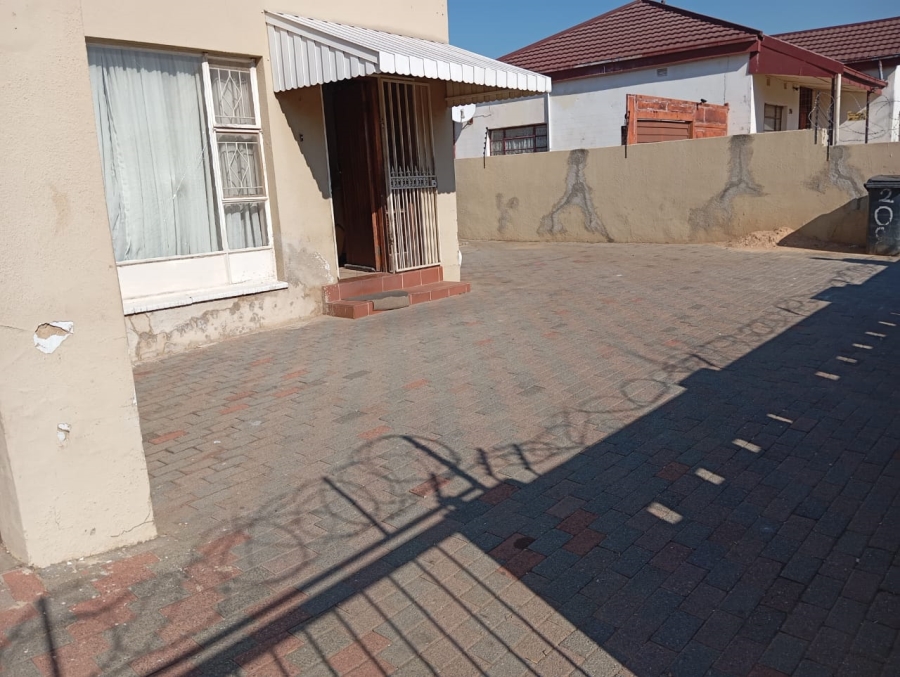 4 Bedroom Property for Sale in Kenilworth Gauteng