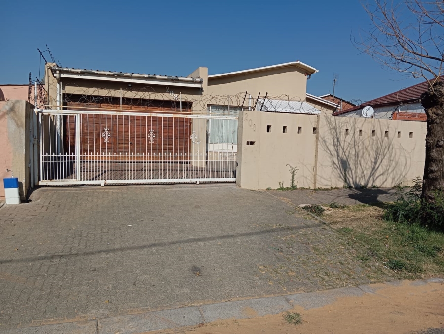 4 Bedroom Property for Sale in Kenilworth Gauteng