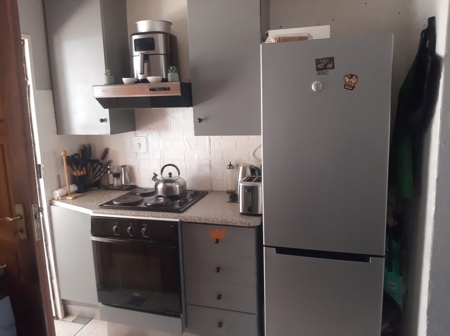 To Let 2 Bedroom Property for Rent in Isandovale Gauteng