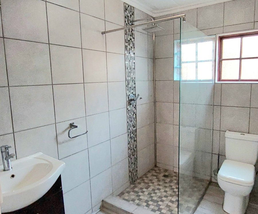 3 Bedroom Property for Sale in Dayanglen Gauteng