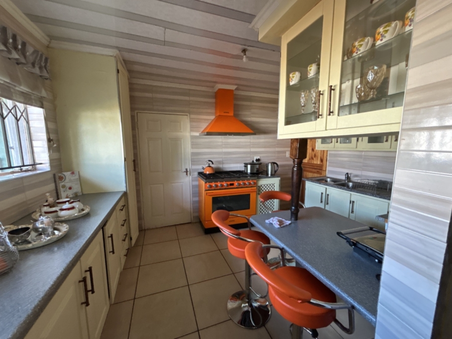 3 Bedroom Property for Sale in Crystal Park Gauteng