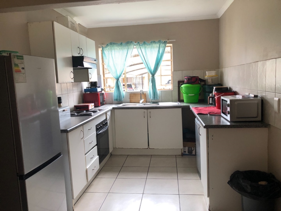  Bedroom Property for Sale in Sylviavale Gauteng