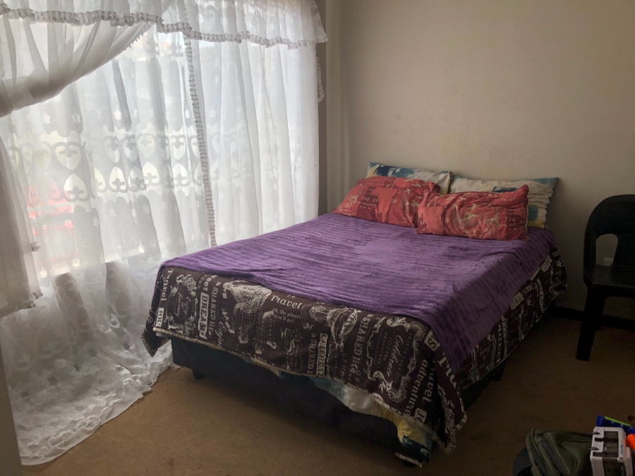  Bedroom Property for Sale in Sylviavale Gauteng