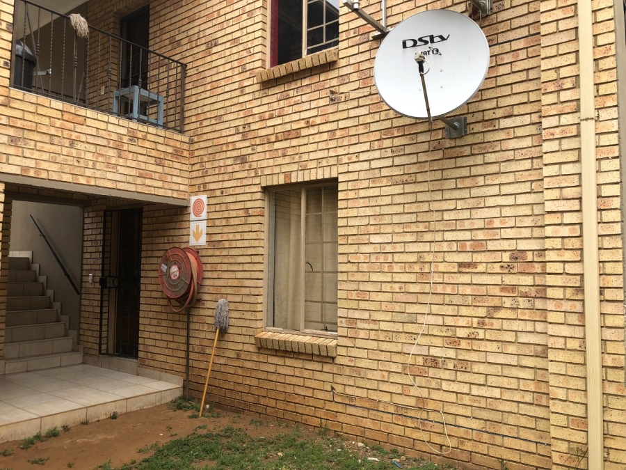  Bedroom Property for Sale in Sylviavale Gauteng