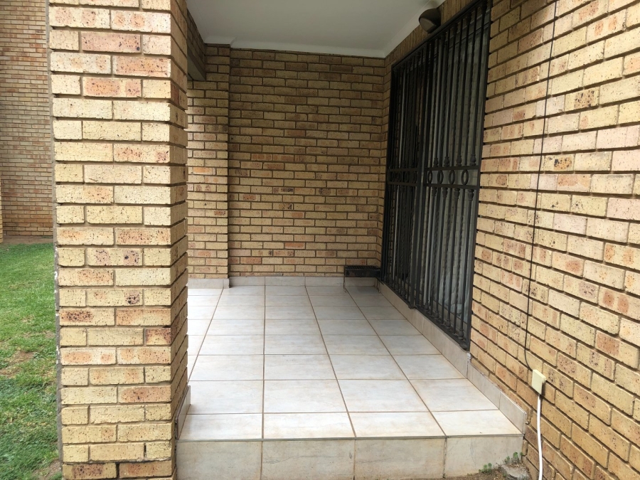  Bedroom Property for Sale in Sylviavale Gauteng