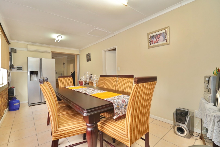 3 Bedroom Property for Sale in Radiokop Gauteng