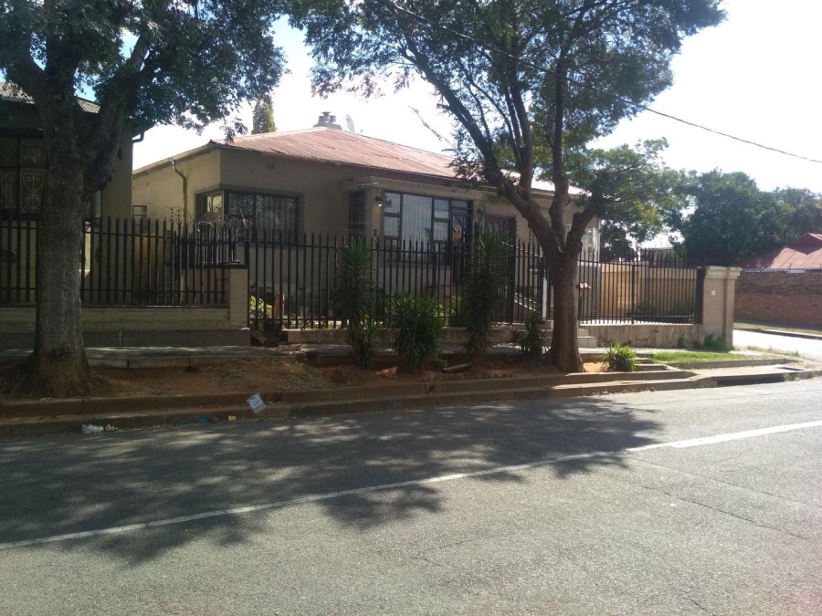 3 Bedroom Property for Sale in Rosettenville Gauteng