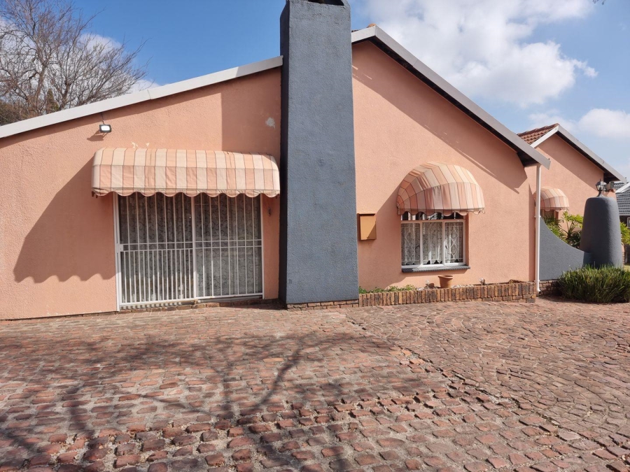 4 Bedroom Property for Sale in Isandovale Gauteng