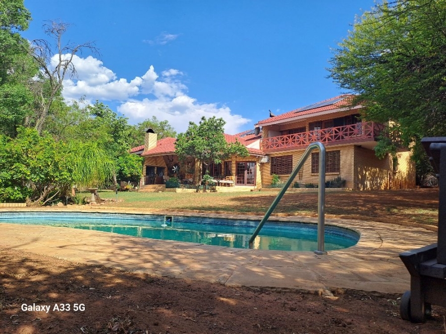  Bedroom Property for Sale in Pebble Rock Golf Village Gauteng