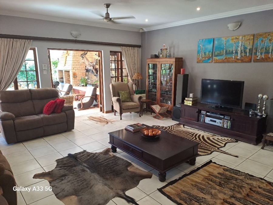  Bedroom Property for Sale in Pebble Rock Golf Village Gauteng