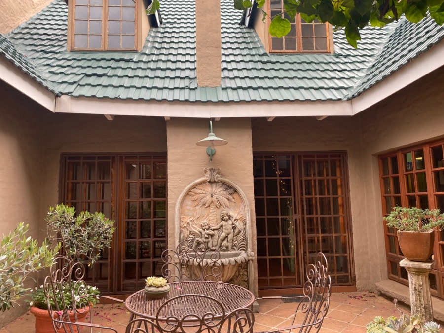 5 Bedroom Property for Sale in Rietondale Gauteng