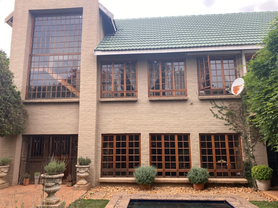 5 Bedroom Property for Sale in Rietondale Gauteng