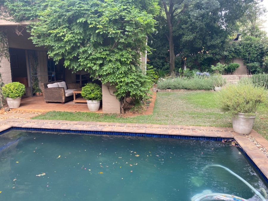 5 Bedroom Property for Sale in Rietondale Gauteng