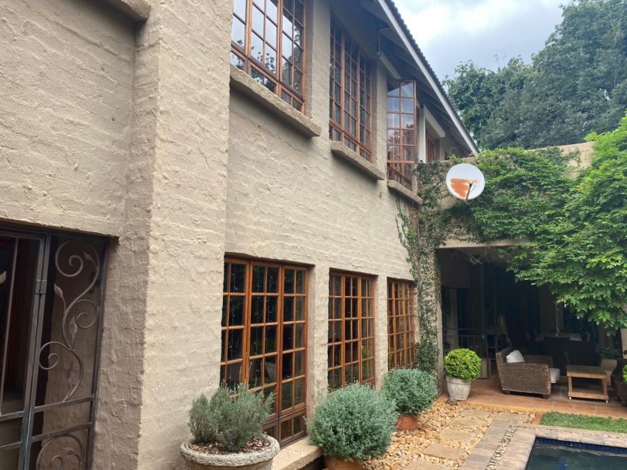 5 Bedroom Property for Sale in Rietondale Gauteng