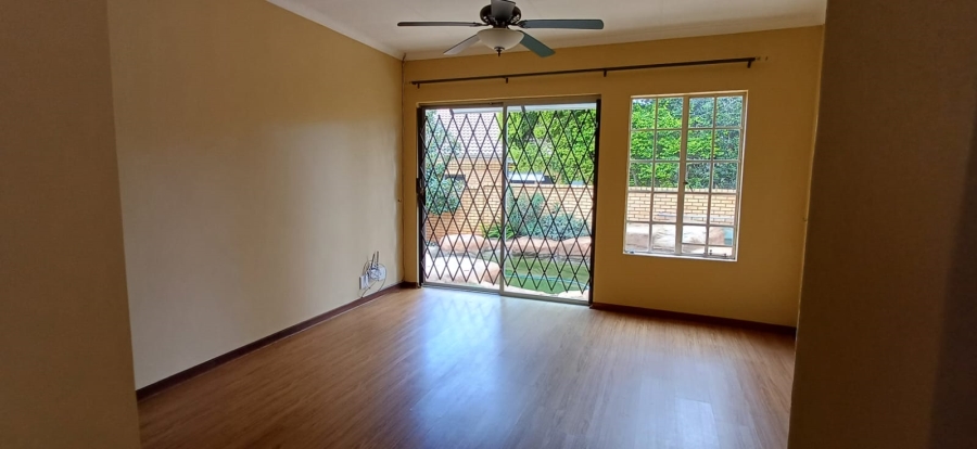 To Let 3 Bedroom Property for Rent in Eldoraigne Gauteng