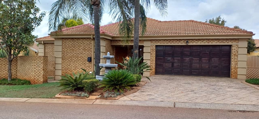 To Let 3 Bedroom Property for Rent in Eldoraigne Gauteng