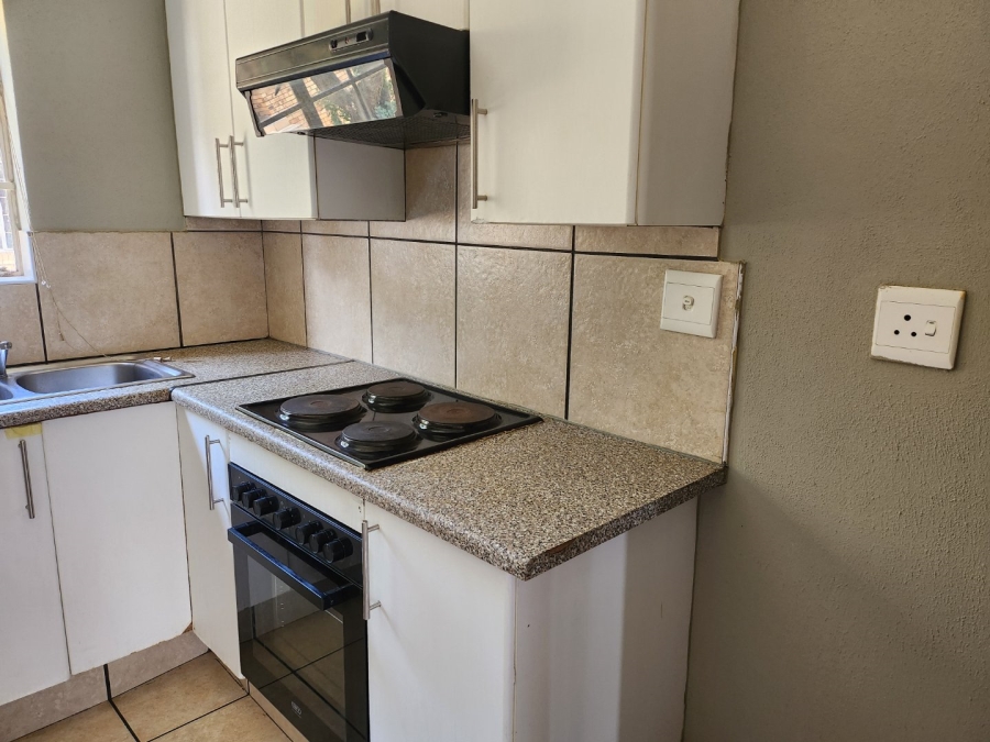 To Let 2 Bedroom Property for Rent in Northgate Gauteng