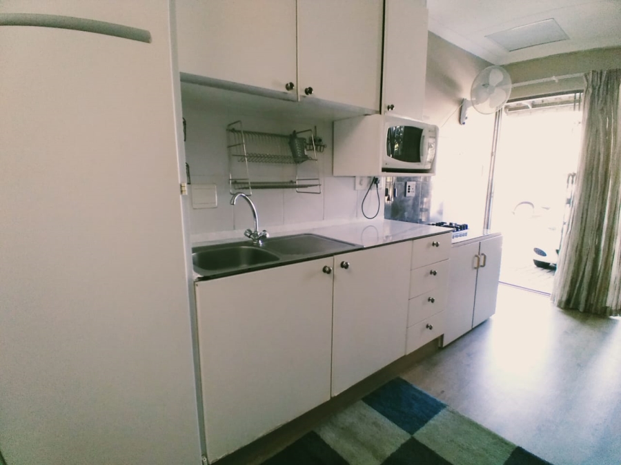 To Let 1 Bedroom Property for Rent in Randpark Ridge Gauteng