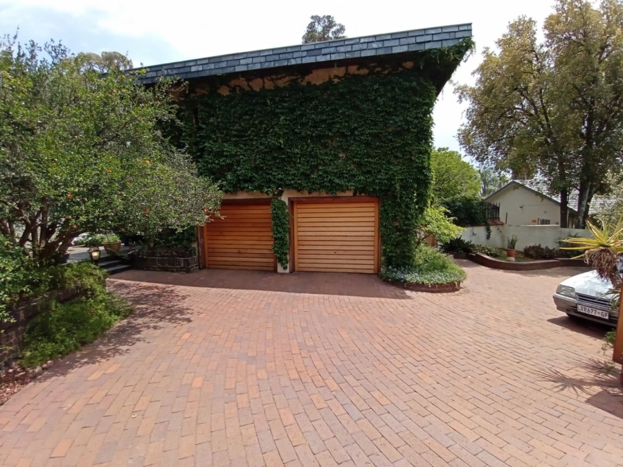 3 Bedroom Property for Sale in Noordheuwel Gauteng