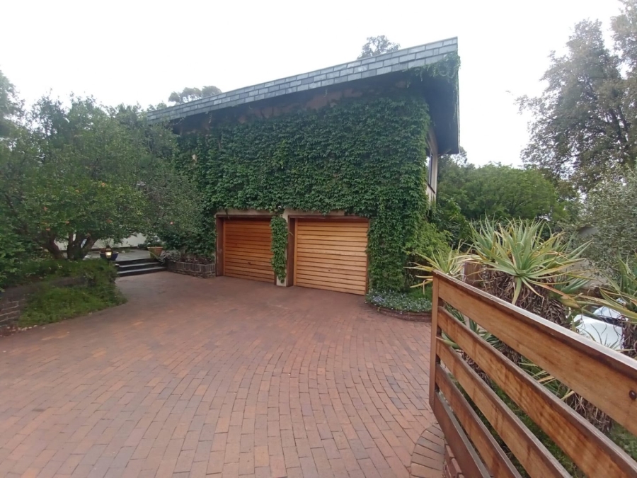 3 Bedroom Property for Sale in Noordheuwel Gauteng