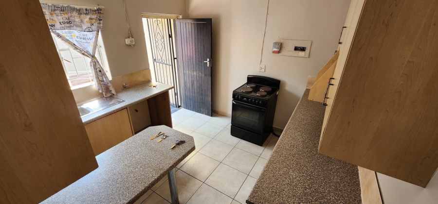 To Let 2 Bedroom Property for Rent in Bosmont Gauteng