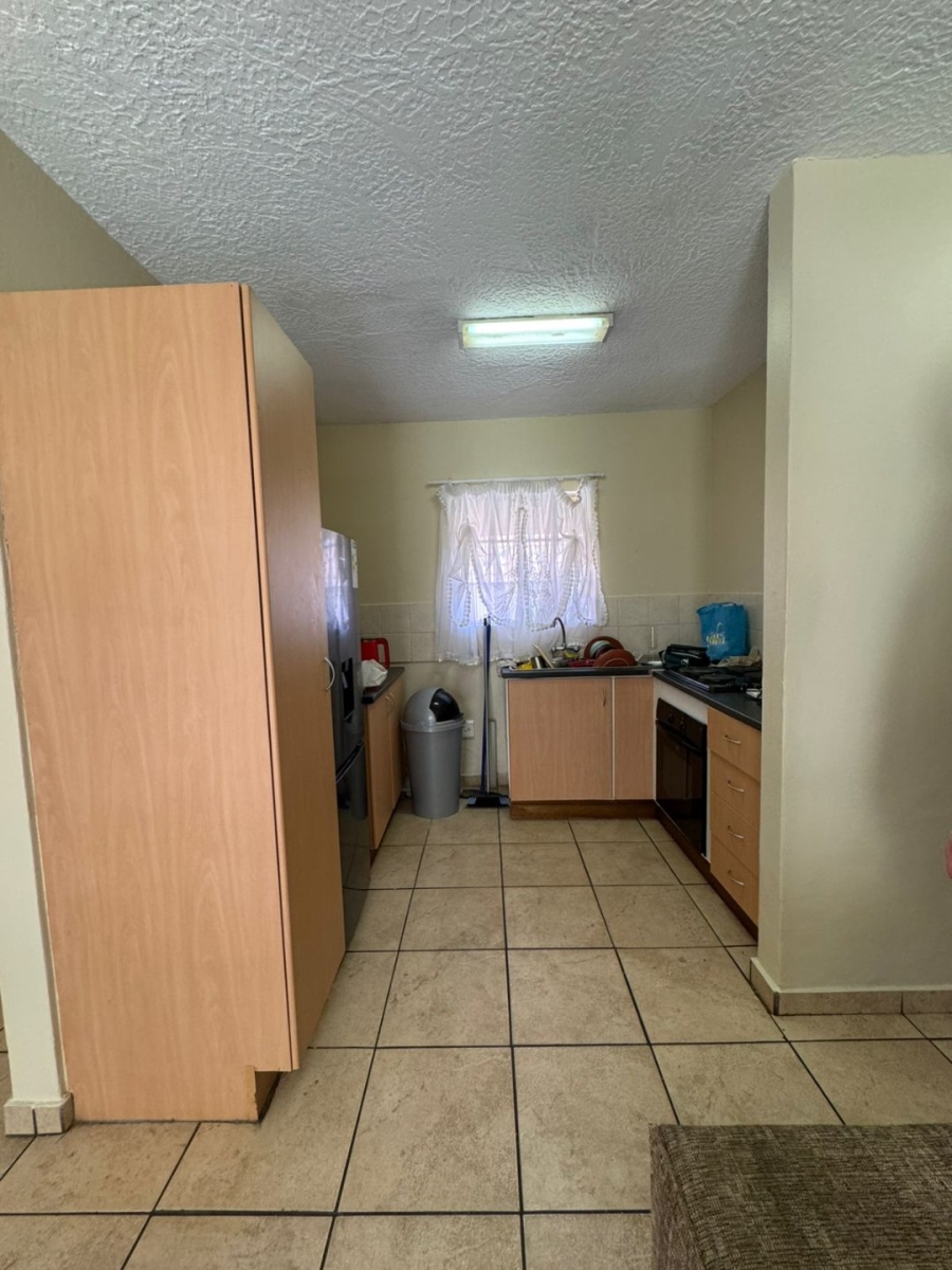 1 Bedroom Property for Sale in Kosmosdal Gauteng