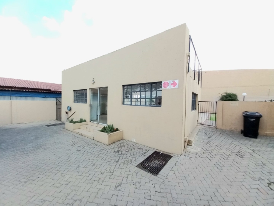 2 Bedroom Property for Sale in Ravensklip Gauteng