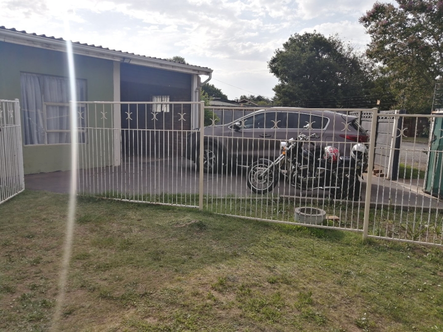 3 Bedroom Property for Sale in Lodeyko Gauteng