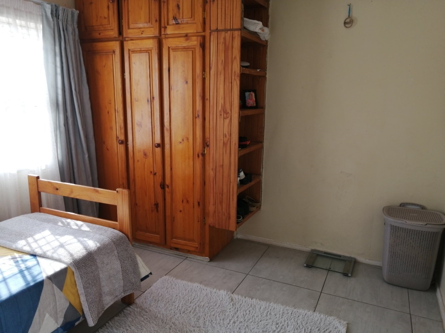 3 Bedroom Property for Sale in Lodeyko Gauteng