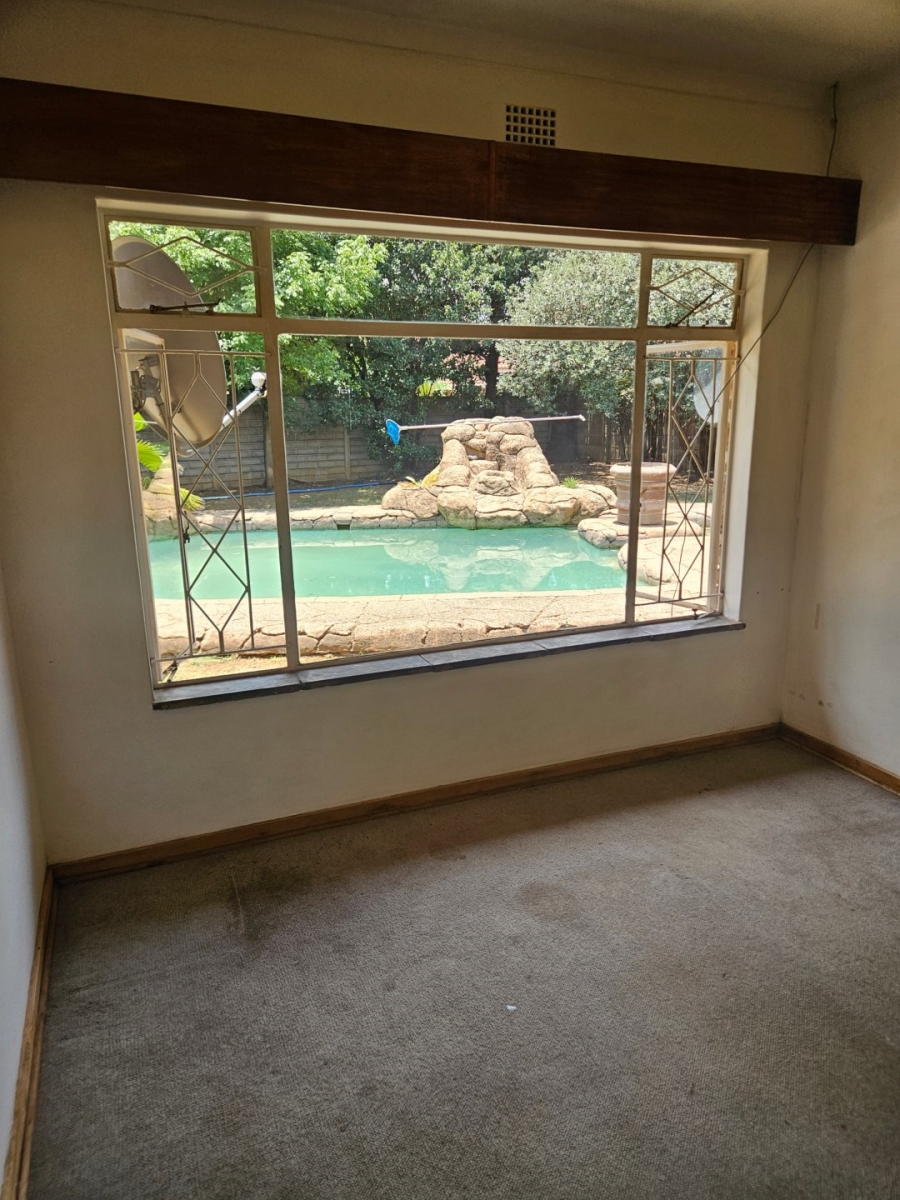 4 Bedroom Property for Sale in Vanderbijlpark Sw 2 Gauteng