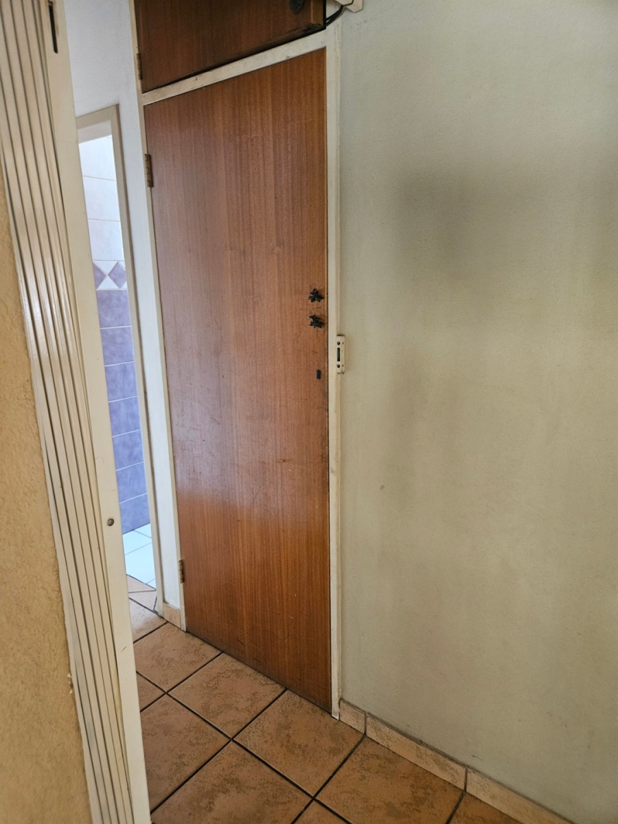 4 Bedroom Property for Sale in Vanderbijlpark Sw 2 Gauteng