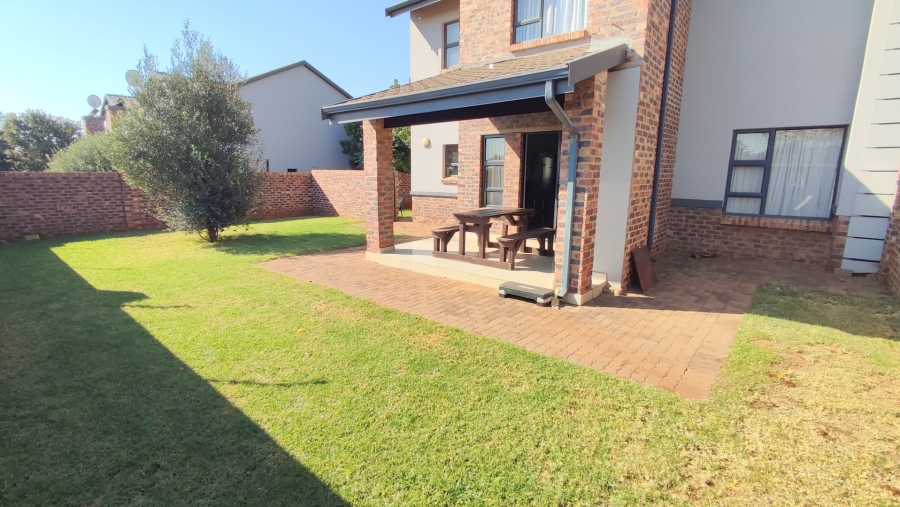 3 Bedroom Property for Sale in Heuwelsig Estate Gauteng