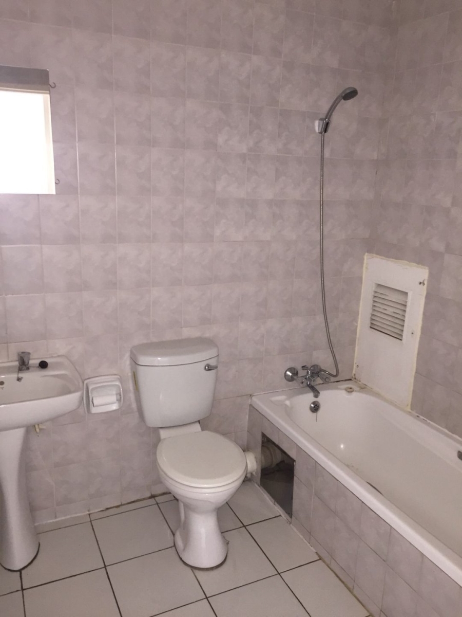 2 Bedroom Property for Sale in Morningside Gauteng