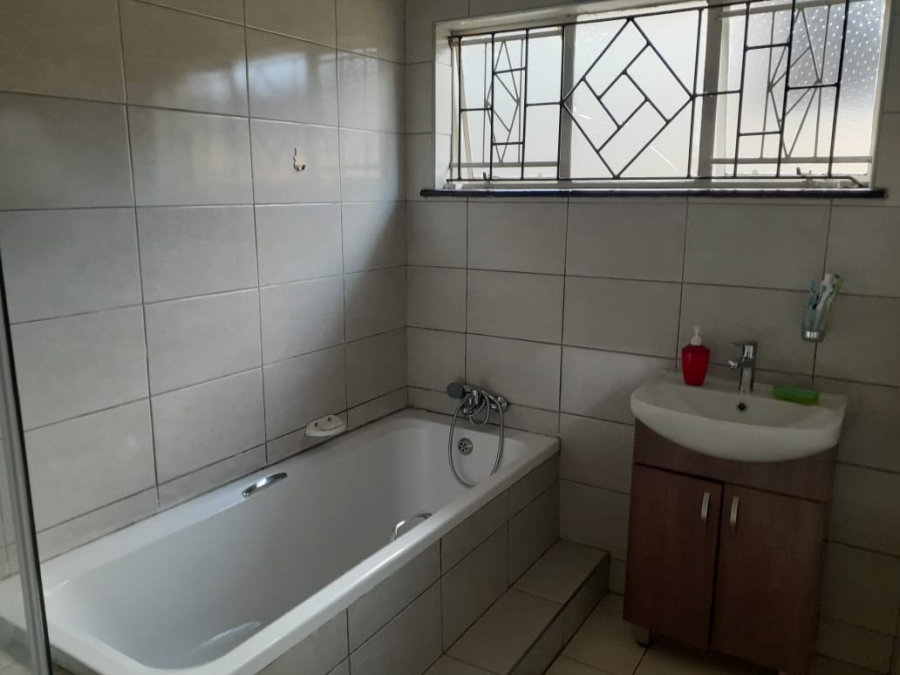 3 Bedroom Property for Sale in Pretoria North Gauteng