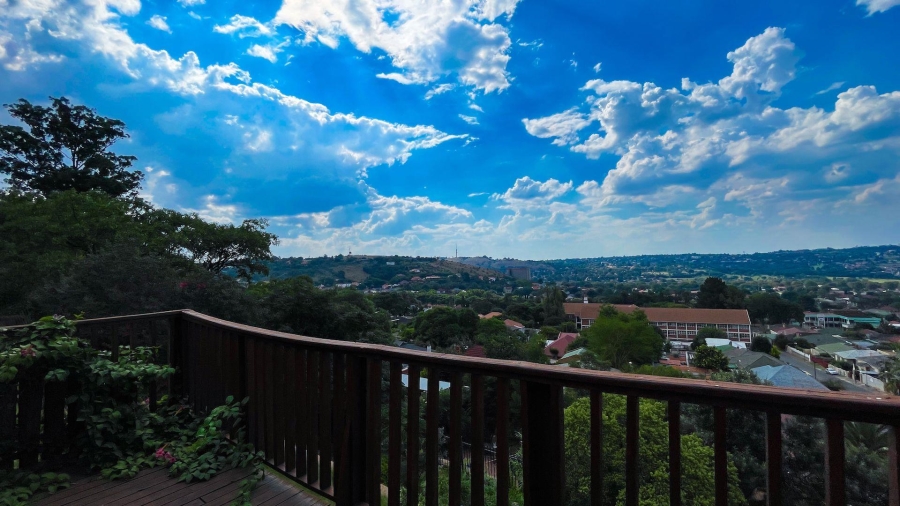 10 Bedroom Property for Sale in Kensington Gauteng